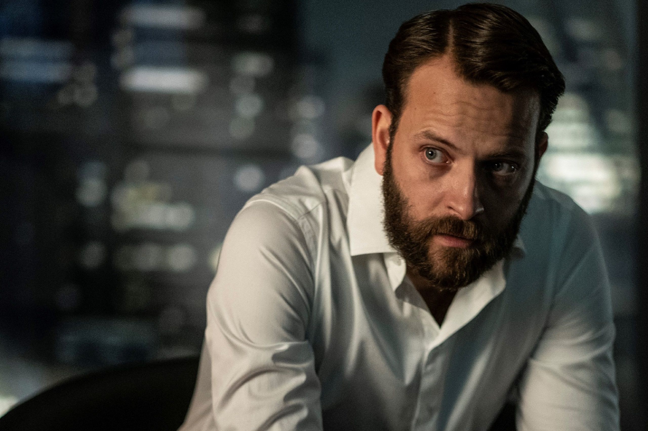 Diavoli – Seconda stagione, dal 22 aprile disponibile su Sky e in streaming su NOW